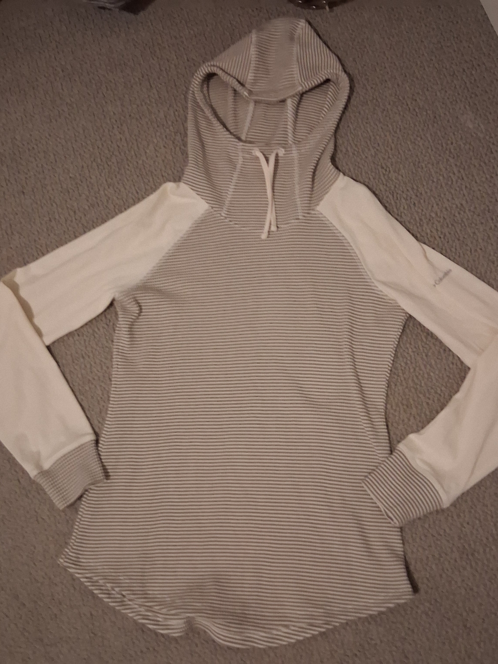 Columbia Light Gray & Cream Striped Hooded Raglan Pullover - Women